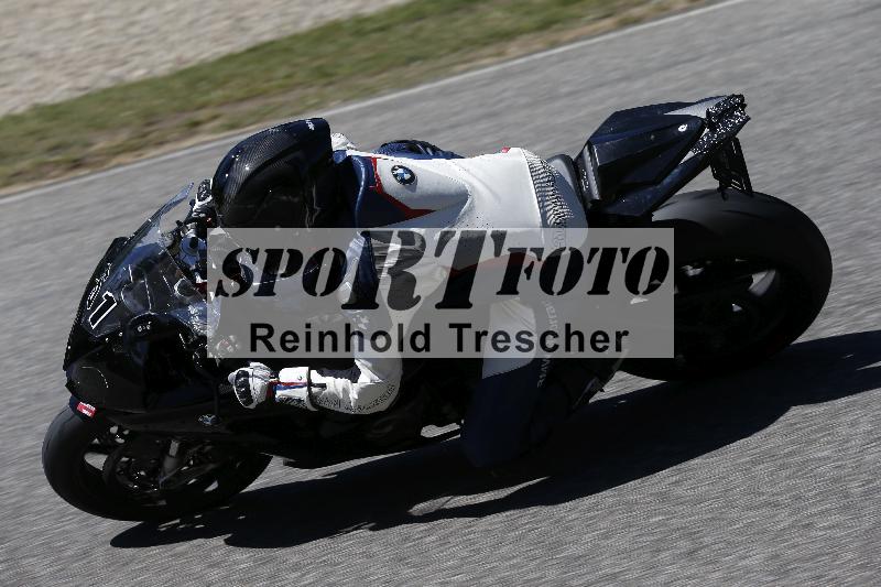 /15 22.05.2026  Plüss Moto Sport  Discover the Bike ADR /Gruppe rot - Race 3/51